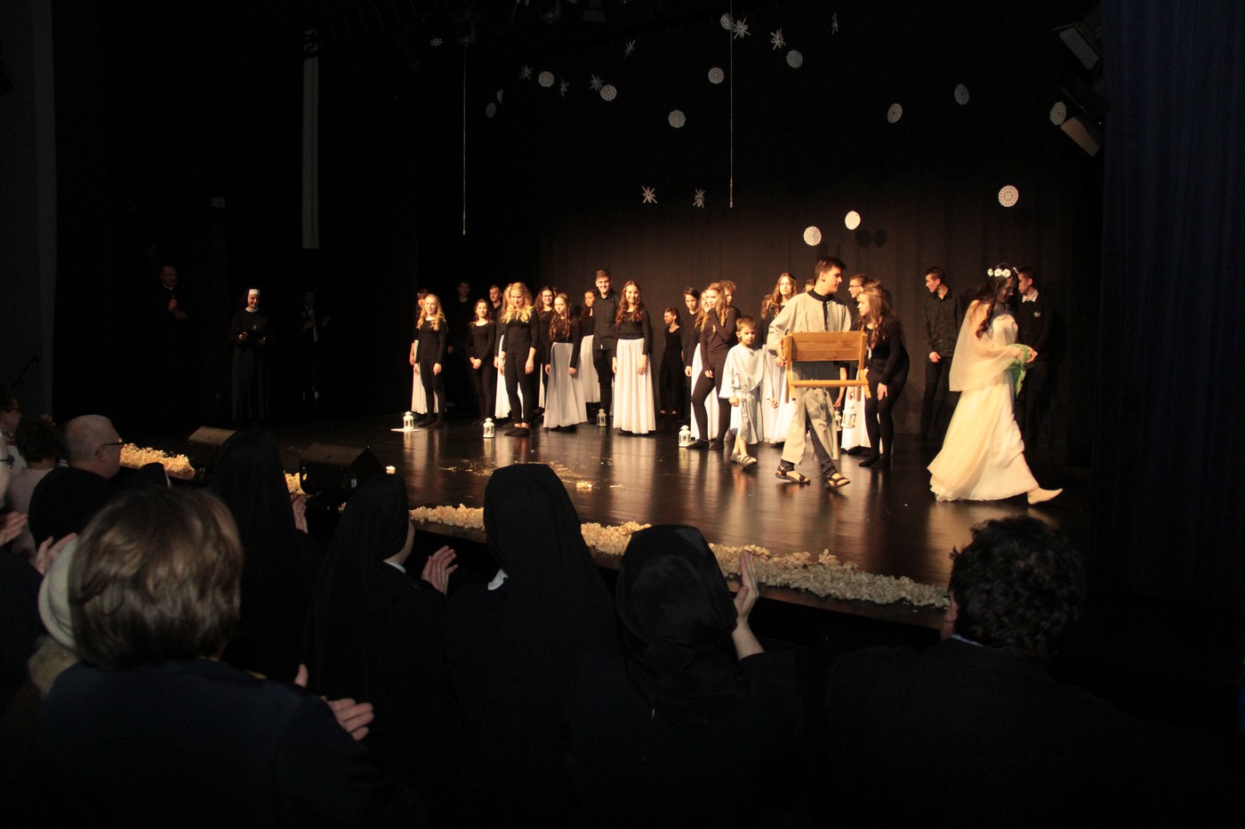 IMG_9269_SpektaklKoledowanie2018_04.jpg