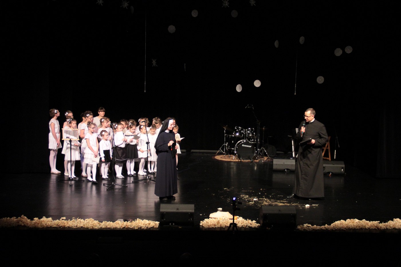 IMG_9299_SpektaklKoledowanie2018_08.jpg